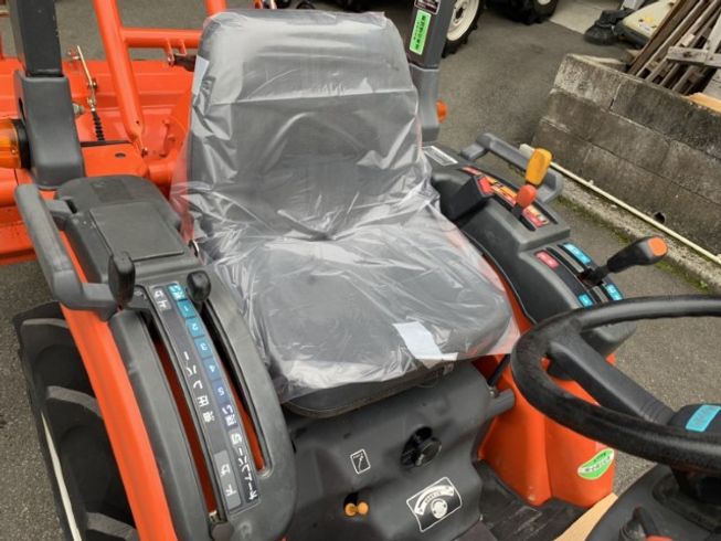 トラクター GB135BAN 写真７